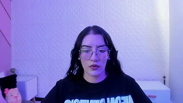 Violetaa diazz online show from July 1, 8:52 pm