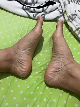 ANYLU19 online show from November 2, 3:54 am