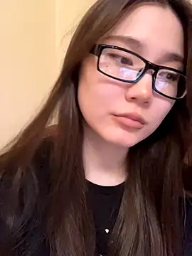 Snapshot of Milka23 chatting on October 12, 3:47 pm Milka23 online show from October 12, 3:47 pm