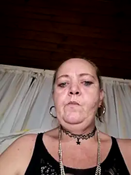 Kimmyb777 online show from July 1, 5:56 pm