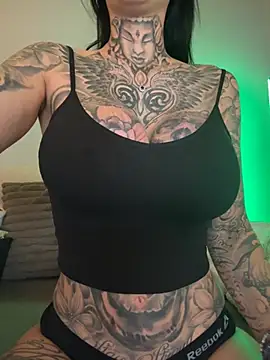 MeganWitch online show from July 14, 5:01 am