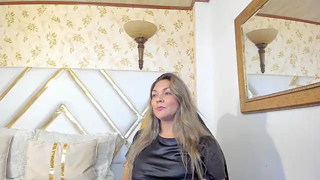 MalorySweet online show from June 24, 1:10 pm