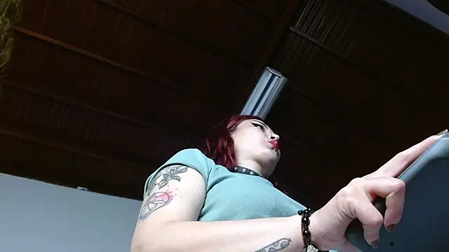 madame ibby online show from November 12, 12:36 pm