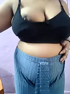 Cute payal0 online show from December 15, 6:07 am