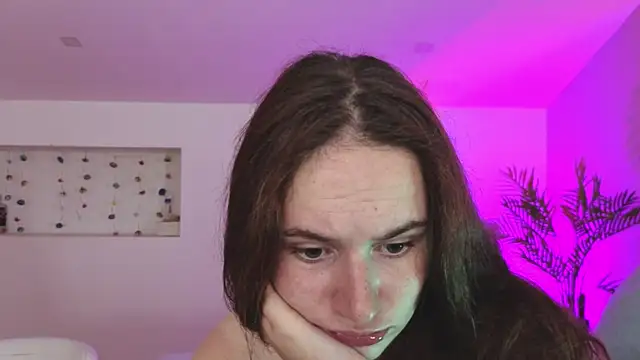 L1ittle kitty  online show from July 30, 5:52 am