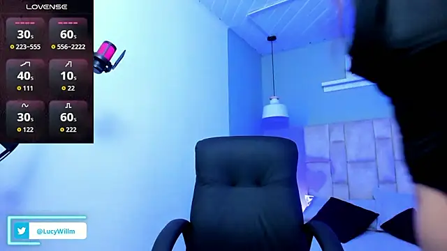 Lucy Williiams online show from March 13, 7:48 pm