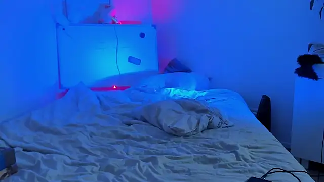 CeriseLapine online show from September 24, 8:19 pm