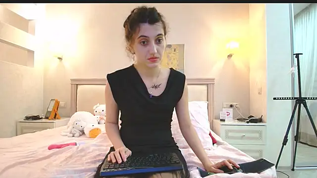 Iren online show from December 18, 10:58 pm