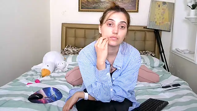 Iren online show from July 6, 1:38 pm