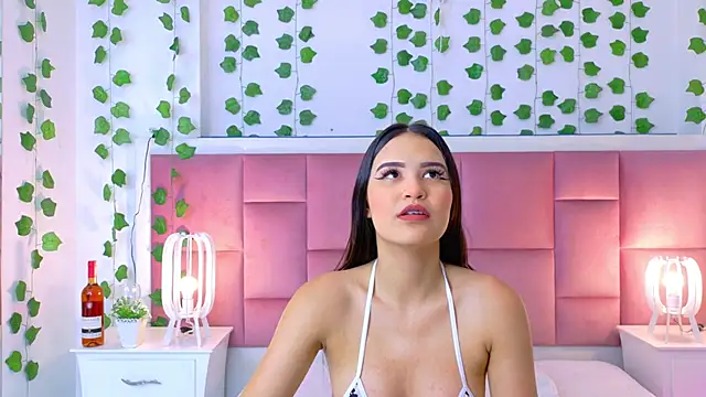 kaily sweet1 online show from June 15, 11:21 am