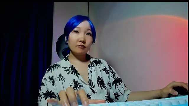 Snapshot of himeros_goddess chatting on September 28, 11:32 pm himeros goddess online show from September 28, 11:32 pm