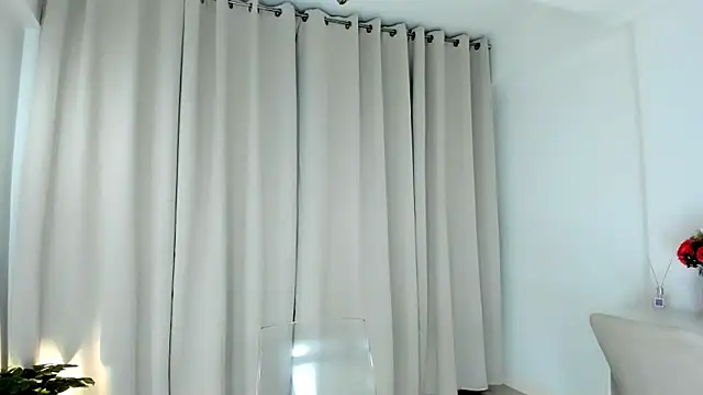 amy live online show from November 29, 6:12 pm