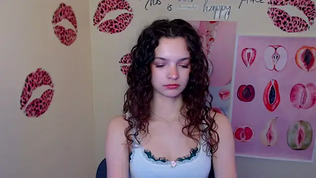  SusieSu  online show from March 7, 12:56 pm