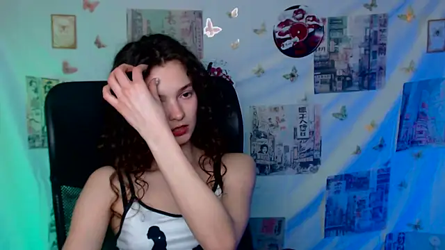  SusieSu  online show from April 29, 5:30 pm