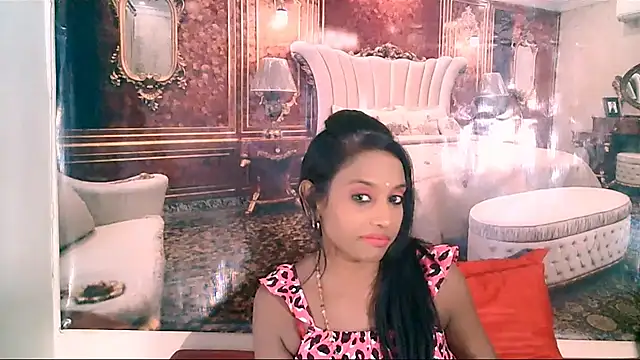 Snapshot of IndianLoveBug chatting on September 30, 5:13 am IndianLoveBug online show from September 30, 5:13 am