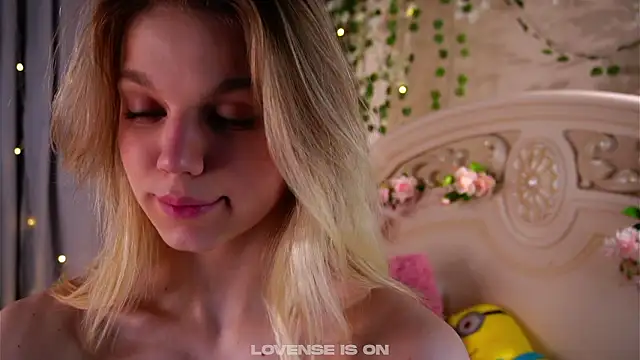 EdlinAlliston online show from January 31, 7:11 pm