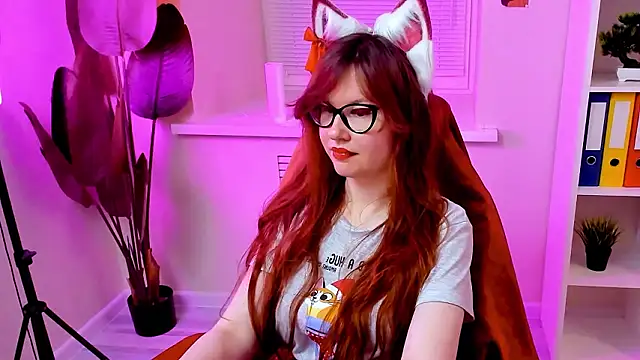 CarolGiggly online show from March 13, 11:28 pm