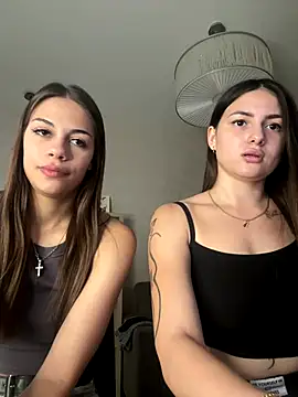 Snapshot of ShySonya chatting on September 25, 1:10 pm ShySonya online show from September 25, 1:10 pm
