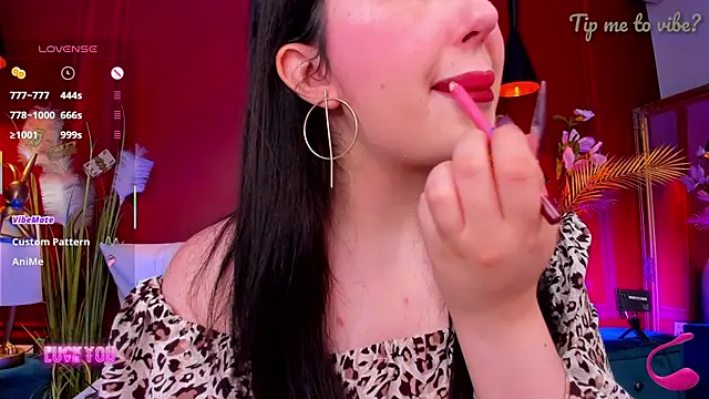 Mayzzie online show from July 18, 8:00 pm