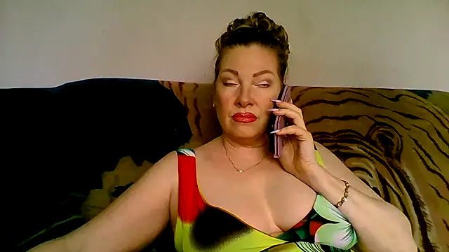 maritanna online show from June 27, 4:57 am