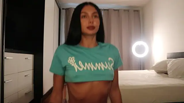 IvyKaelani online show from June 5, 3:51 pm