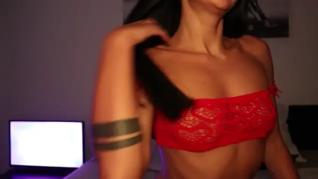 IvyKaelani online show from June 14, 11:54 am