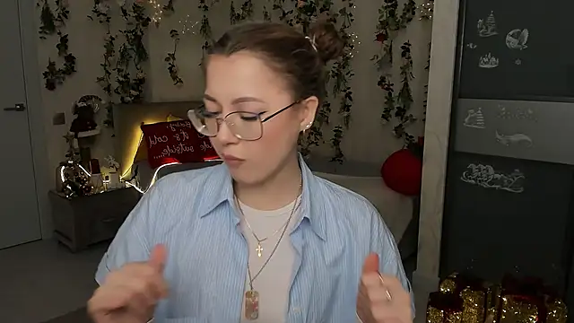 SereneFlame online show from January 16, 4:47 pm