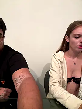 MrAndMrsSavage online show from November 9, 3:35 am