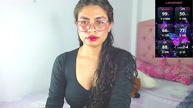 Cynthia hazel online show from November 27, 3:42 am