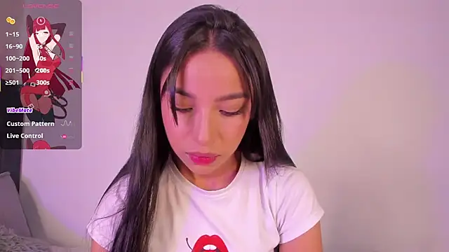 lillielover16 online show from October 2, 9:53 pm