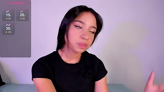 lillielover16 online show from September 24, 7:02 pm