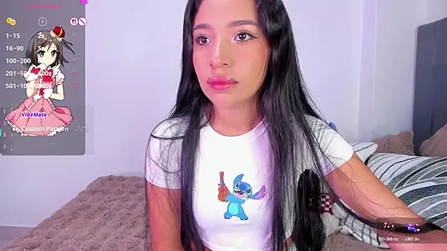 lillielover16 online show from June 10, 11:14 pm