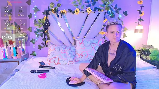 BRITHANY SPARK online show from May 13, 12:50 am