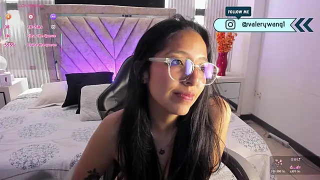 Valery wang online show from January 9, 6:01 pm