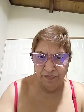 florecita69 online show from December 16, 2:56 pm