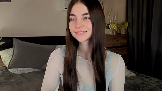 MaryJacksoon online show from November 9, 8:10 am