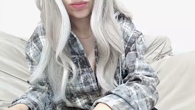  kitty Rose  online show from December 14, 4:18 am