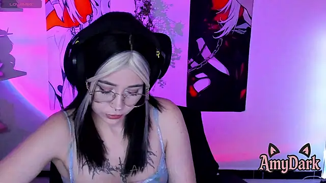  AmyDark online show from May 4, 11:51 pm