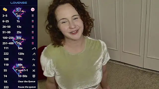 cherrysaturn online show from September 19, 2:10 am