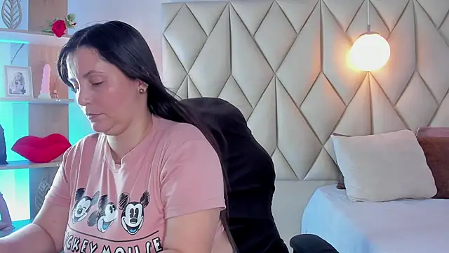 angelswets online show from April 27, 2:14 pm