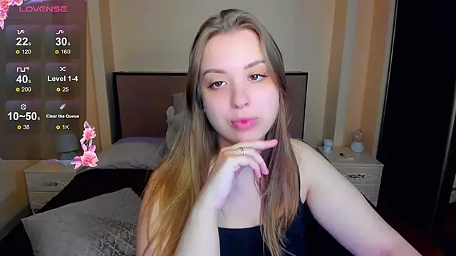 AlexissM online show from June 2, 3:46 pm