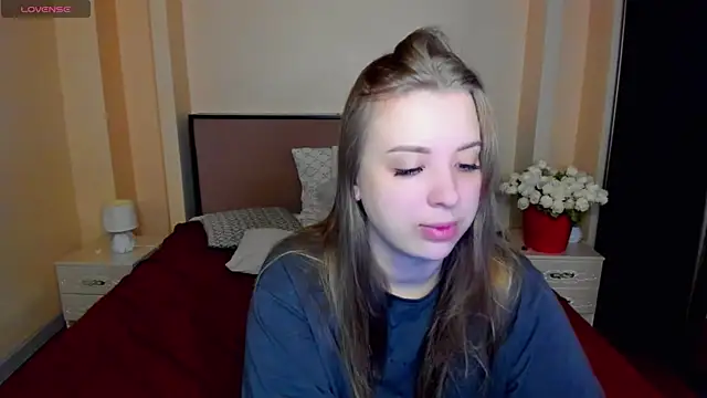 AlexissM online show from May 23, 3:43 pm