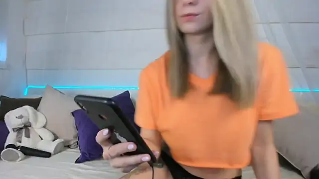 stricred online show from September 22, 7:56 pm