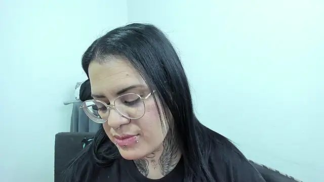brigittemiller online show from August 2, 9:07 pm