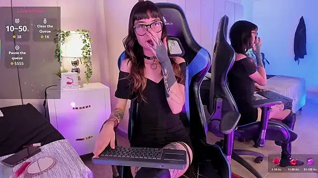 dayanne07 online show from December 4, 3:09 am