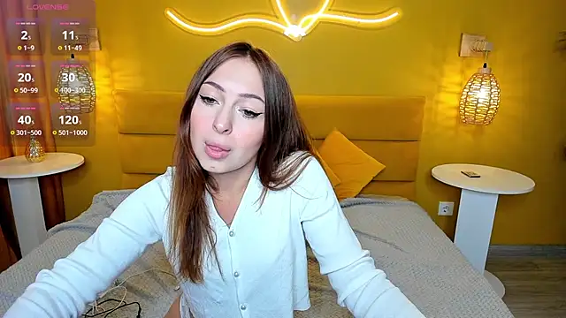 KetrinWhite online show from July 12, 1:28 am