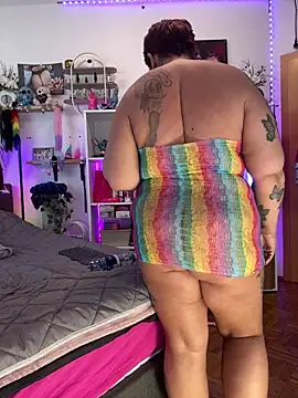 SunshineLexi online show from May 2, 7:33 am