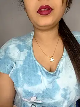 Shanaya Hotty online show from November 24, 8:11 pm