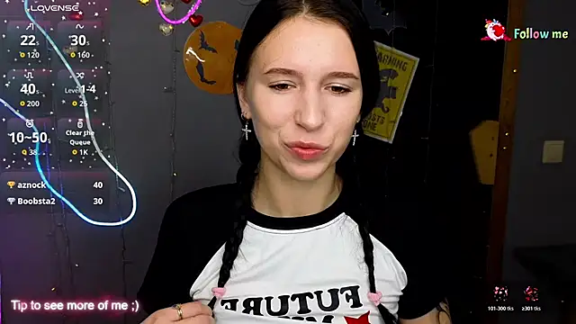Snapshot of KarolinaBlacks chatting on October 19, 6:04 am KarolinaBlacks online show from October 19, 6:04 am