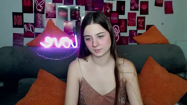 MilanaRoza online show from November 6, 5:57 am